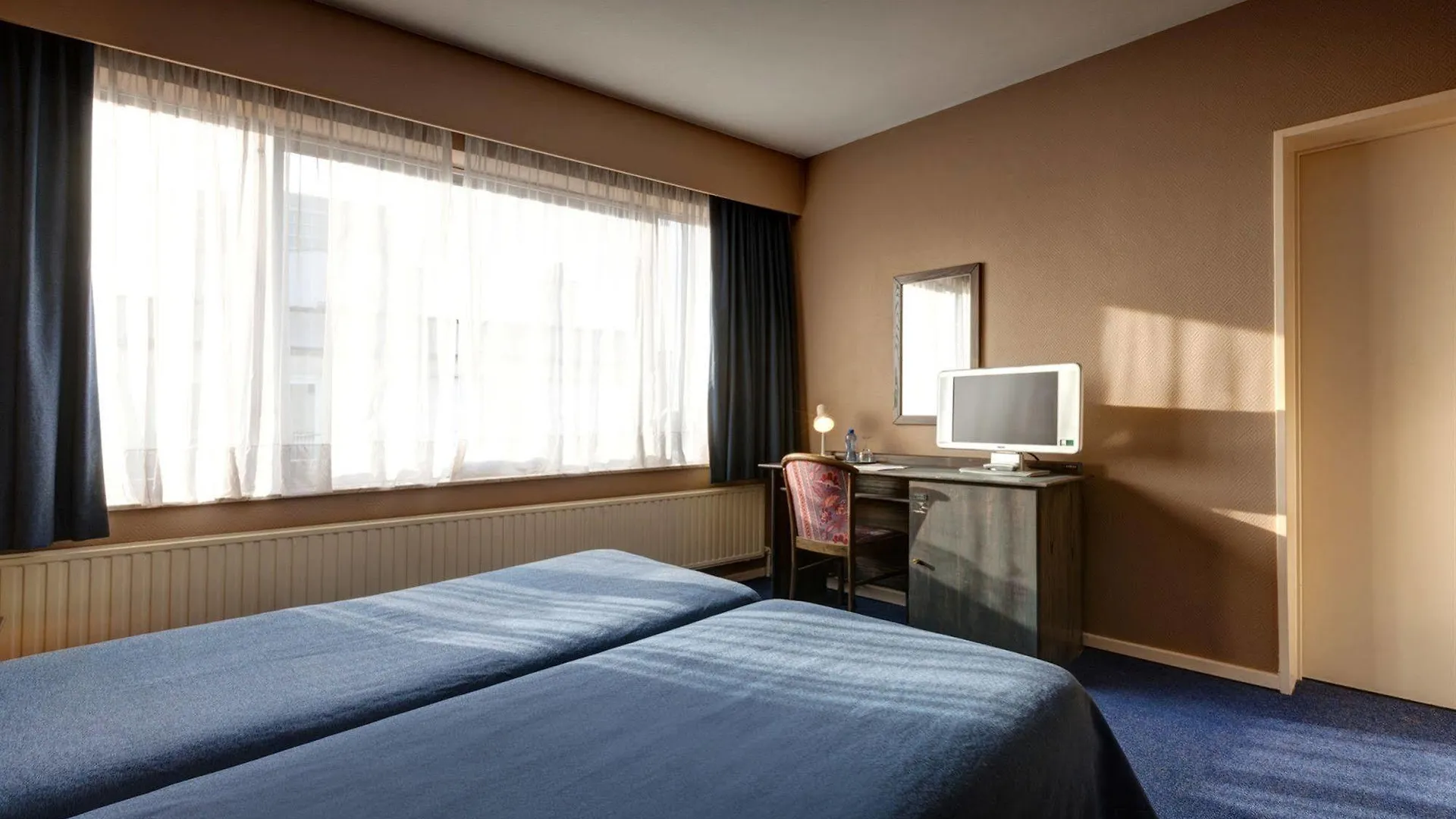 Hotel Beau Site Брюссель