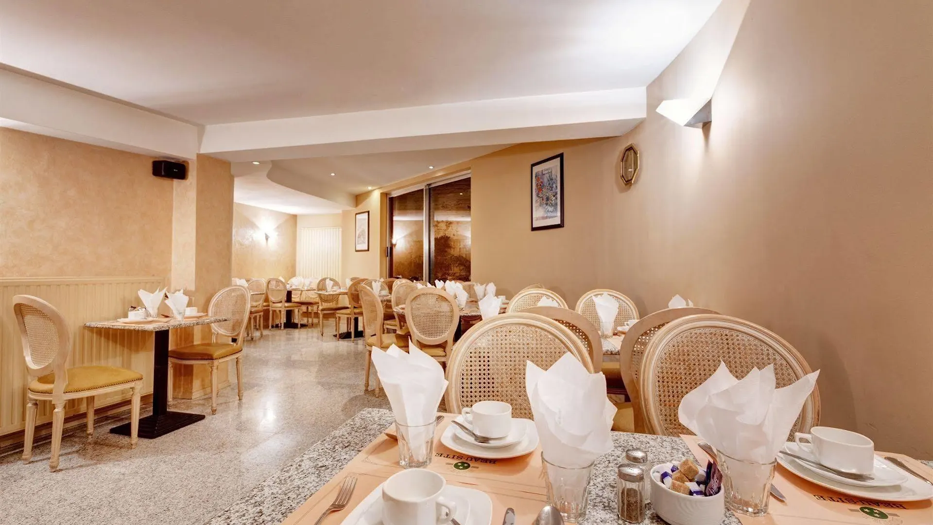 Hotel Beau Site Βρυξέλλες 3*,